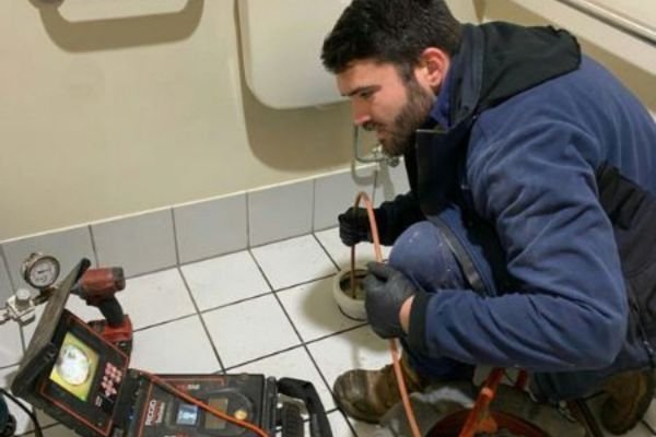 licensed professional jindalee plumber