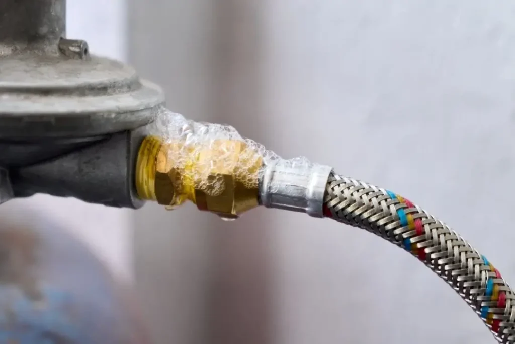 gas leak from flexible hose